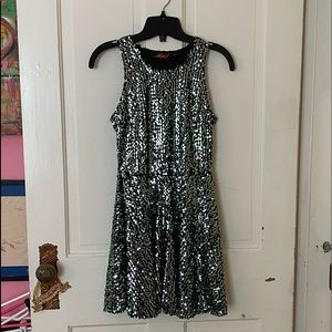 women’s sequin dress